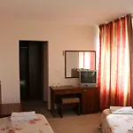 ホテル Kralev Dvor 3*