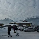 Kralev Dvor 3* バンスコ