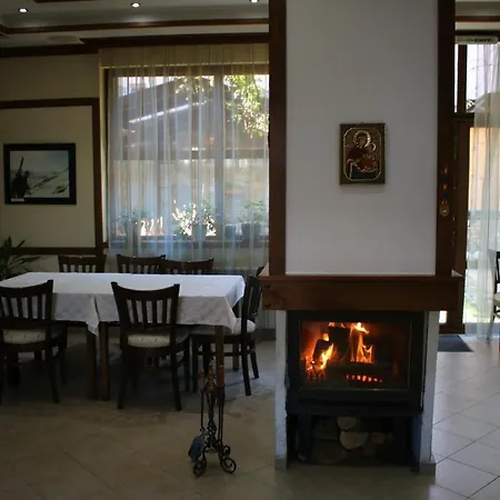 ホテル Kralev Dvor バンスコ