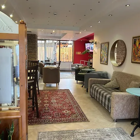 Hotel Welcome To Kralev Dvor Your Home In Bansko 3*