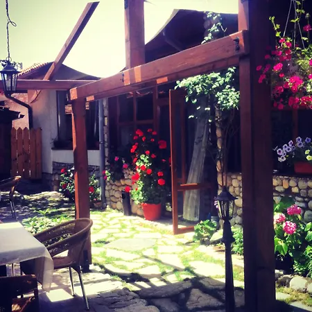 ホテル Kralev Dvor 3*